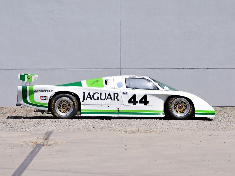  Jaguar XJR5 1982 года  (фото 2 из 18)